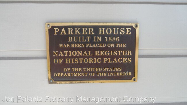 Building Photo - 5 br, 2 bath House - 163 S. Cypress St.