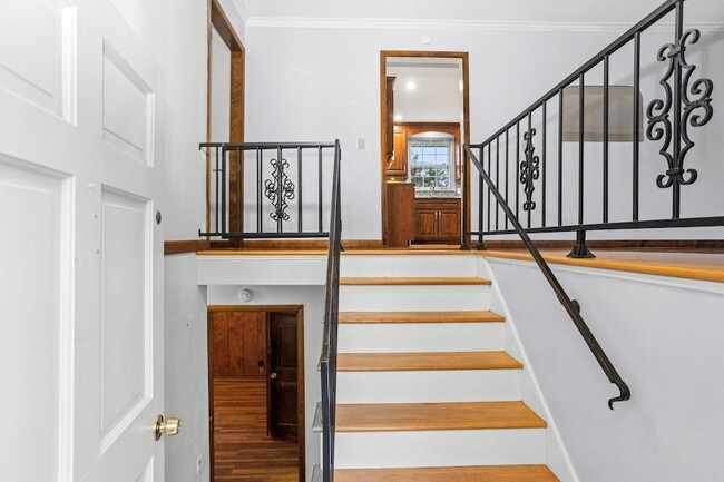 Photo - 2909 Cherry Hills Dr House