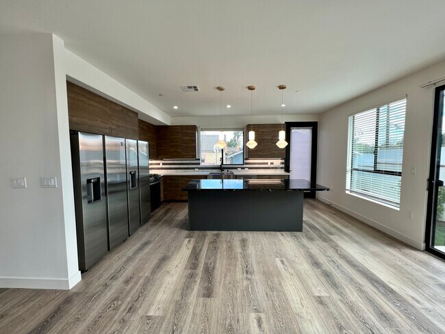 Foto del edificio - 5968 W 86th Plz