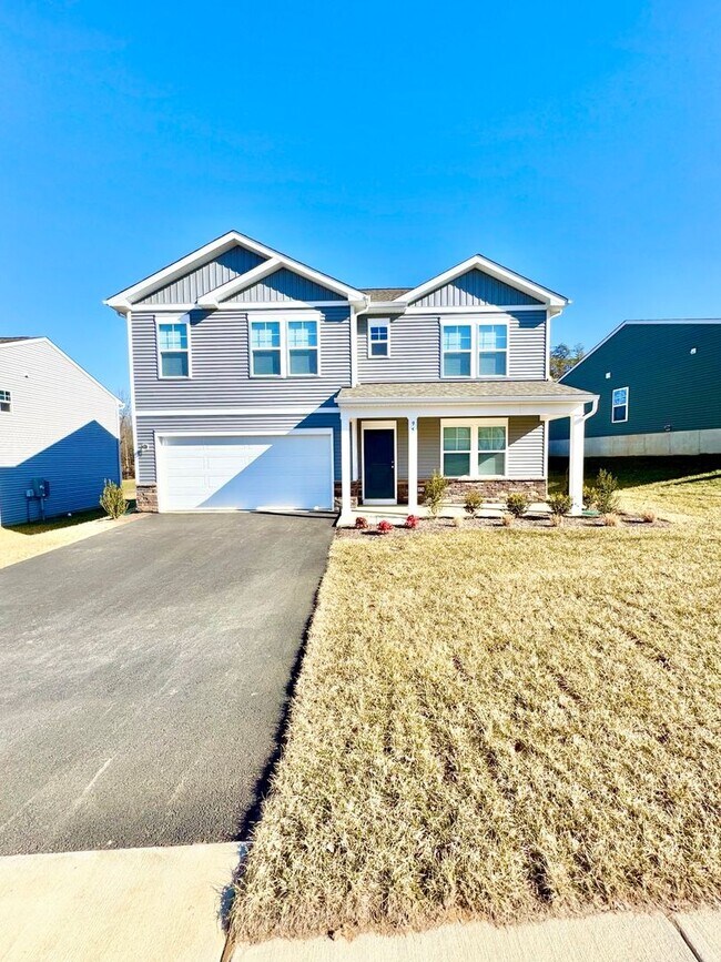 Foto del edificio - BRAND NEW HOME CLOSE TO CHARLOTTESVILLE