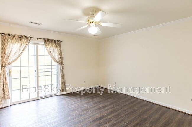 Building Photo - 115 Greenwich Ct