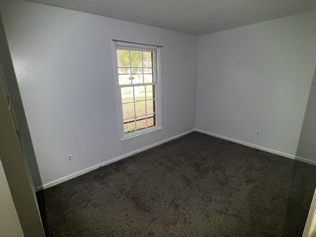 Photo - 9616 Elm Lake Dr House