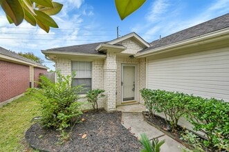 Building Photo - 12411 Westwold Dr