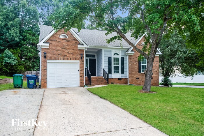 Foto principal - 10700 Starwood Ave