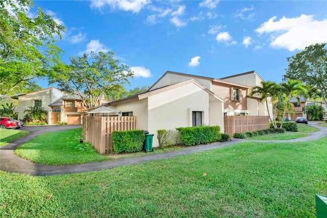 Foto del edificio - 10909 SW 113th Pl