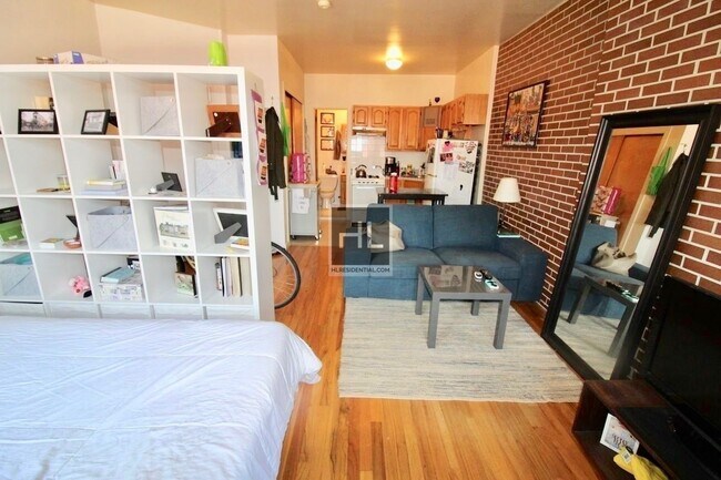 Foto del edificio - 26 STREET - GREENWOOD HEIGHTS