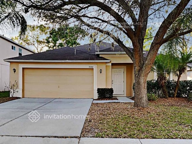 Building Photo - 35001 Meadow Reach Dr