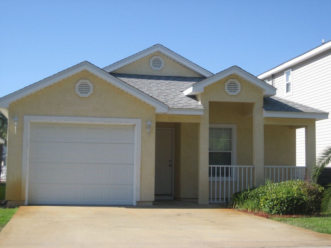 Foto principal - Palm Cove Single Family Home