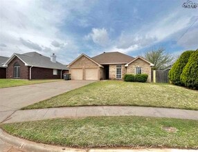 5215 Northview Dr