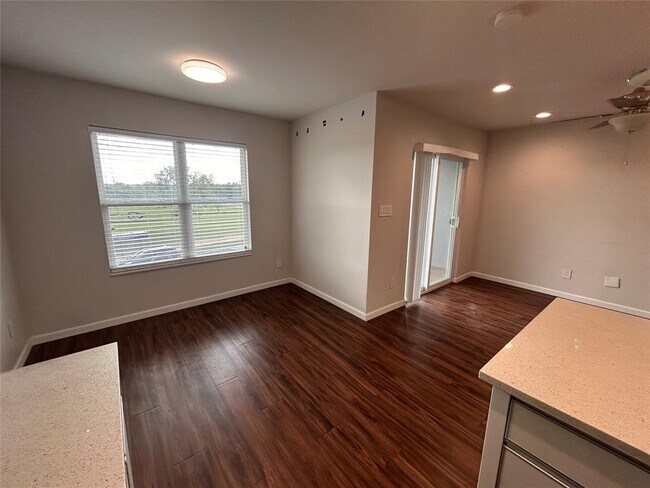 Foto del edificio - 901 E 40th St