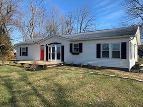 Building Photo - 4127 S Post Rd