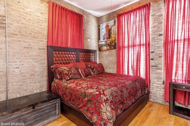 . - 3000 S Archer Avenue