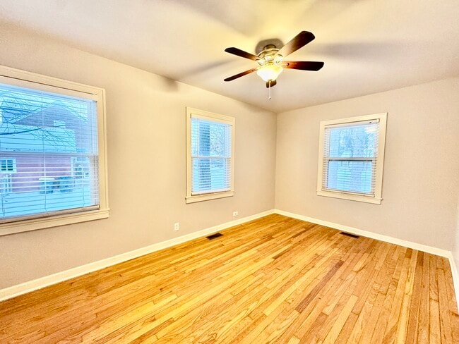 Foto del edificio - 28W791 Batavia Rd