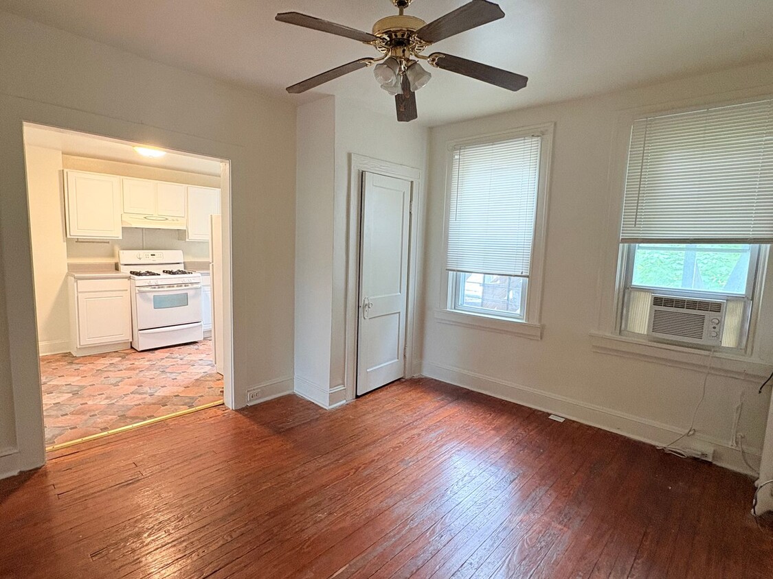 Photo - 3209 Guilford Ave