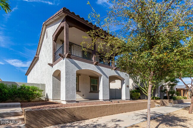 Foto del edificio - 15142 W Sherman St