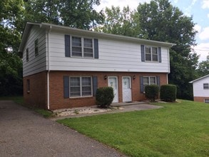 Building Photo - 41 Sunrise Rd