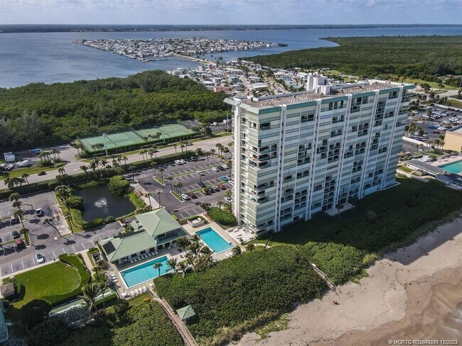 Building Photo - 9900 S Ocean Dr