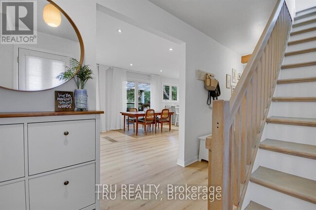 Building Photo - 36 Varley Dr