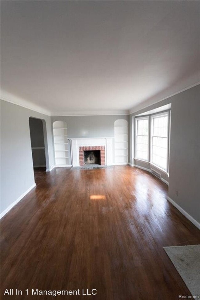 Building Photo - 3 br, 1.5 bath House - 14821 Strathmoor