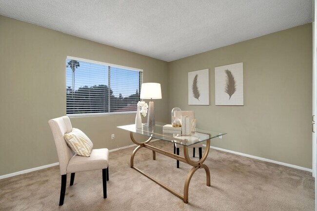 Foto del edificio - 972 E California Blvd