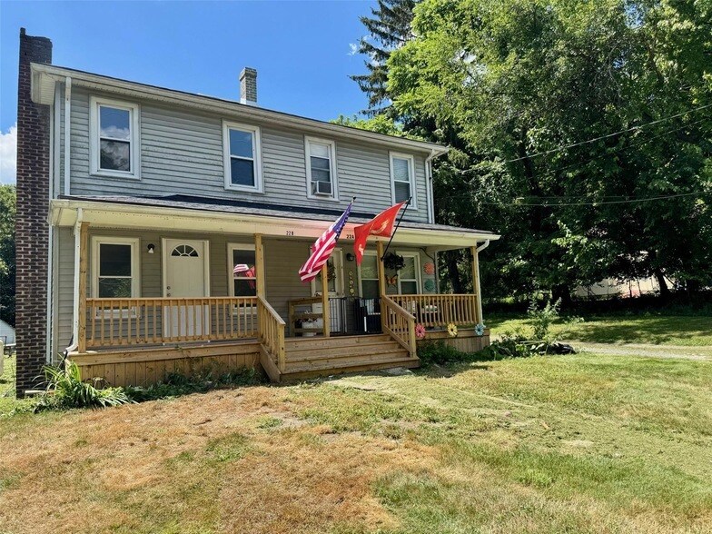 Foto principal - 22 Kelly Hill Rd