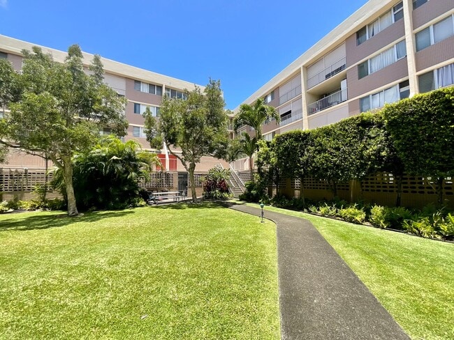 Photo - Convenient 2/2/1 with Lanai Apartment