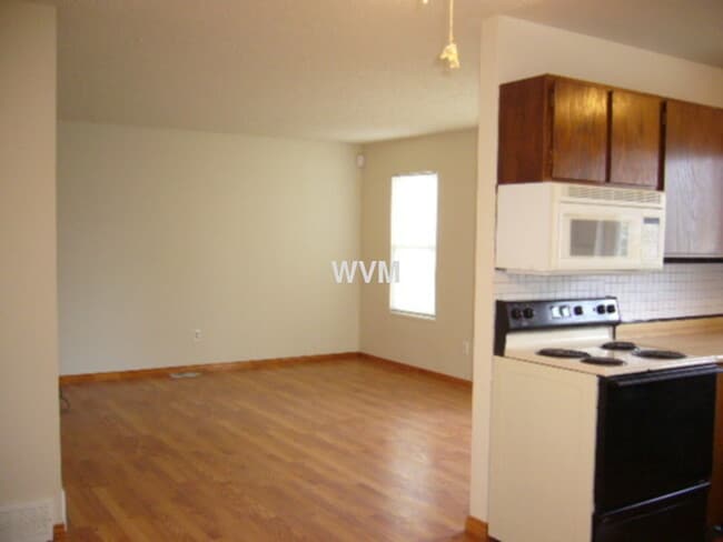 Photo - Aurora East Ranch House