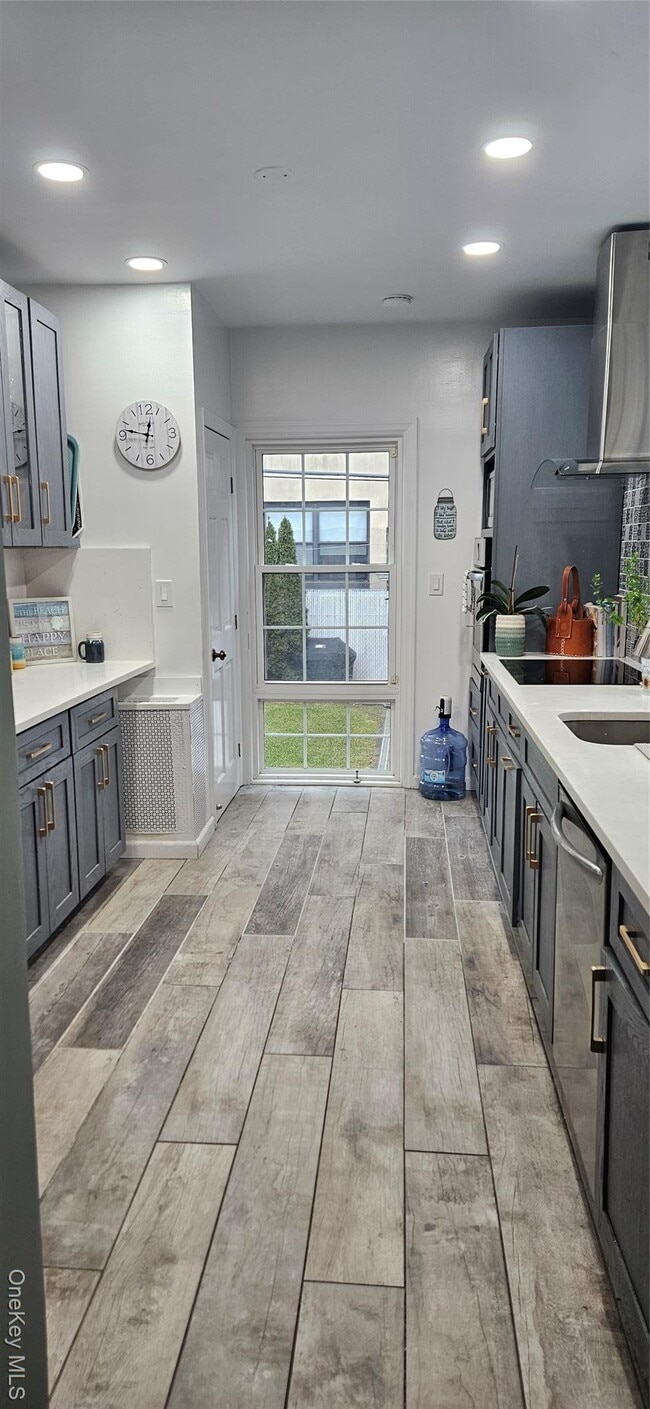 Foto del edificio - 218 W Chester St