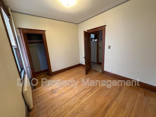 Building Photo - 319 New Scotland Ave