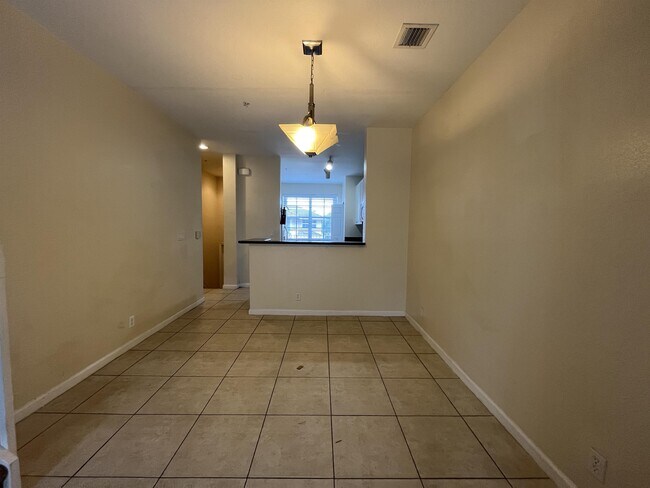 Foto del edificio - 1751 NE 6th St