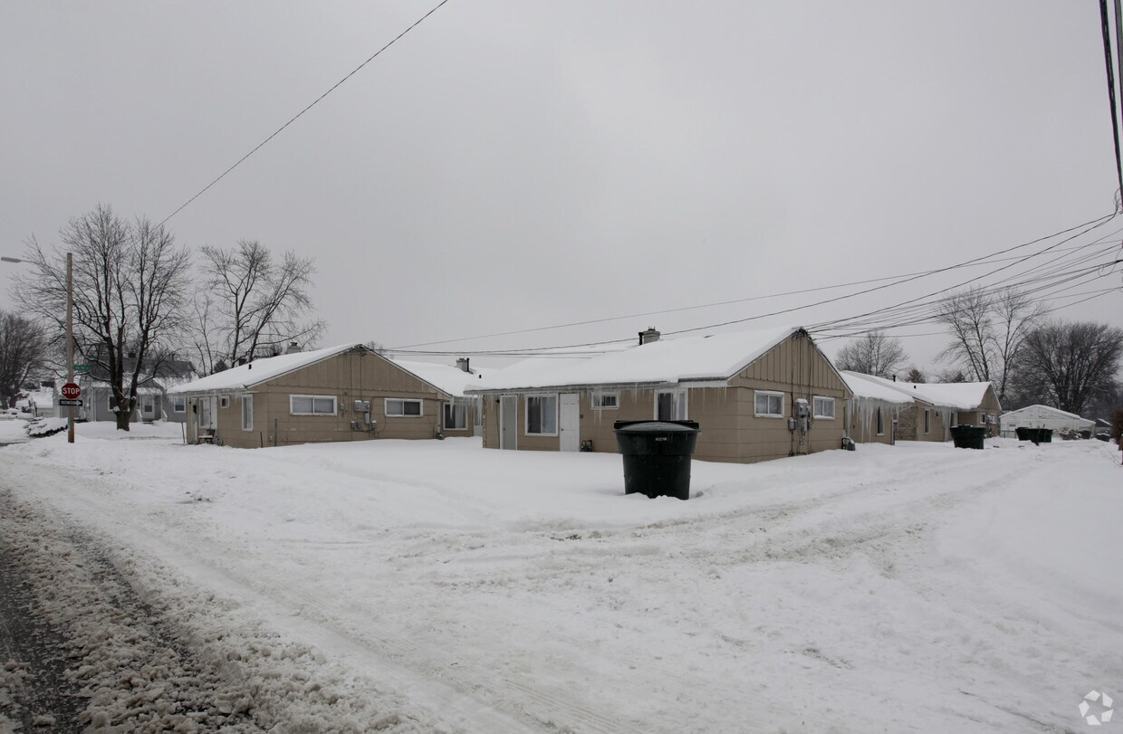 Foto principal - 1168-1186 E 26th Ave