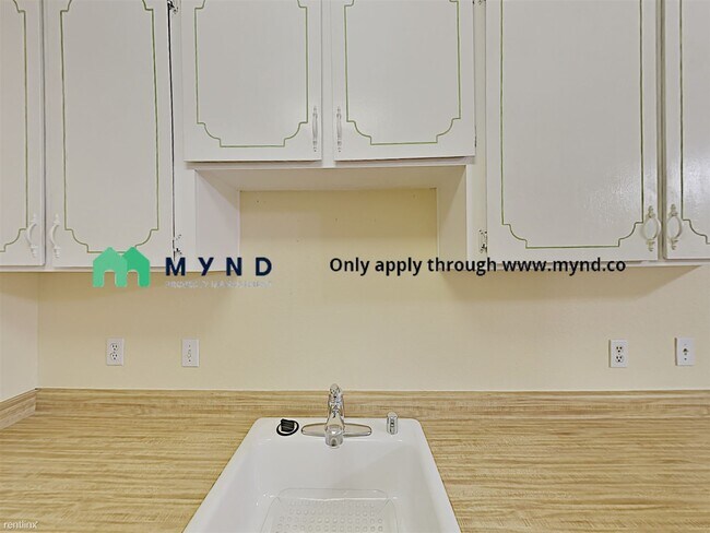 Foto del edificio - 2 br, 2 bath  - 5050 Valley Crest Dr Apt 67