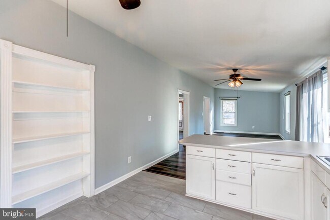 Building Photo - 12121 Catalina Dr