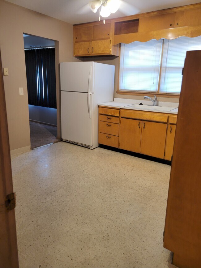 Foto del edificio - 6042 Adams St