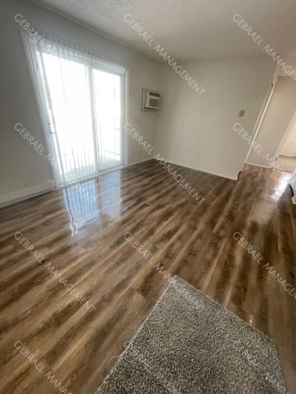 Foto del edificio - 4430 E Mt Morris Rd