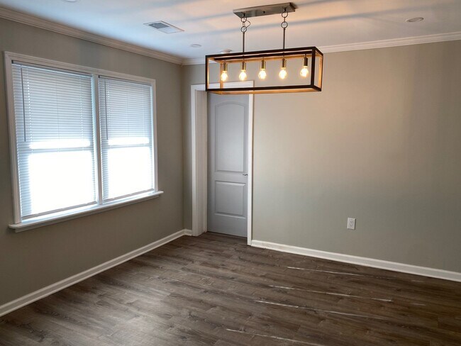 Foto del edificio - 102 Sanders Store Rd