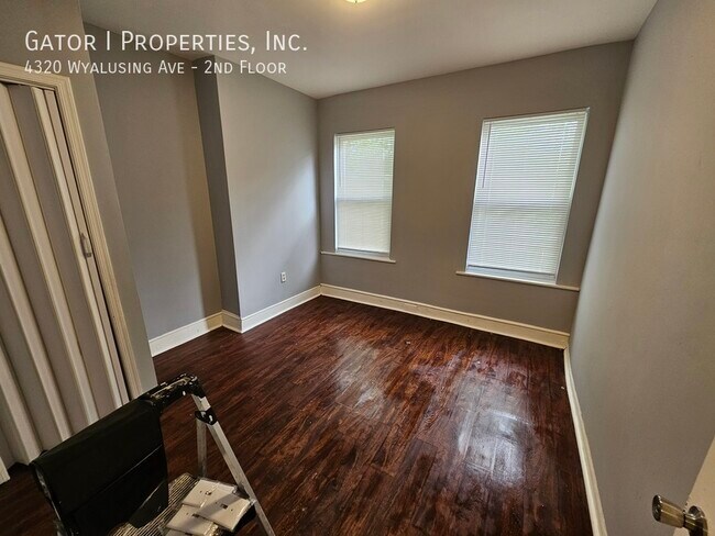 Foto del edificio - 4320 Wyalusing Ave