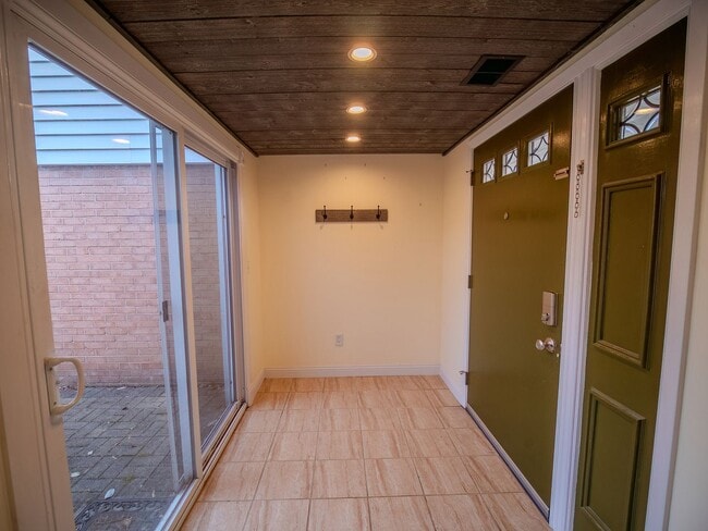 Foto del edificio - Beautiful 3-bedroom ranch on a quiet cul-de-sac in Anderson Township!