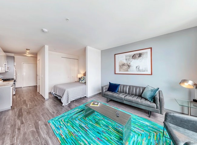 Foto del edificio - 2354 N California Ave