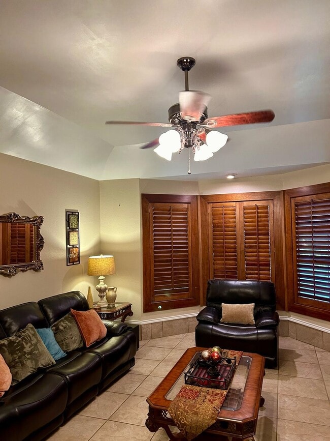 Building Photo - 1220 St John Loop