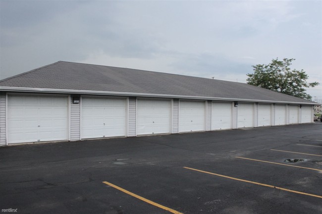 Building Photo - 1101 Monroe St