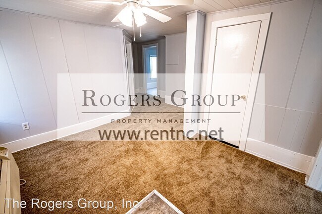 Building Photo - 2 br, 1 bath House - 704 Roberson St