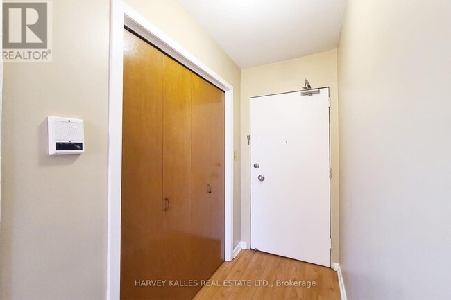 Photo du bâtiment - 412-412 Horner Ave