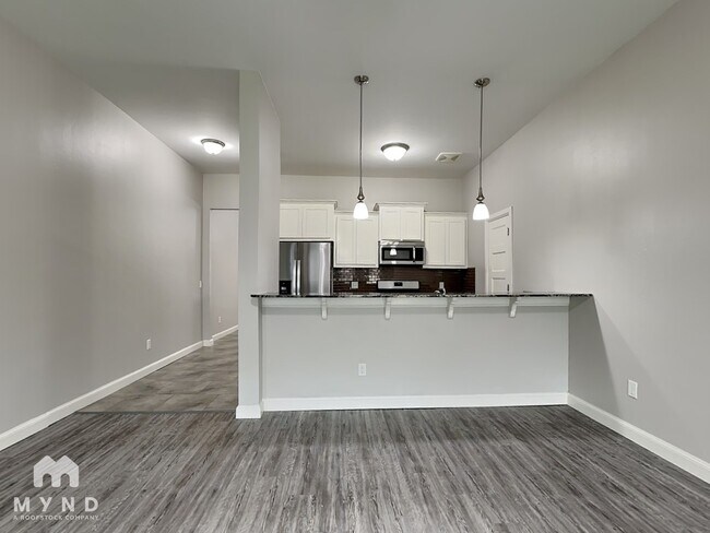 Foto del edificio - 1124 Merlin Dr