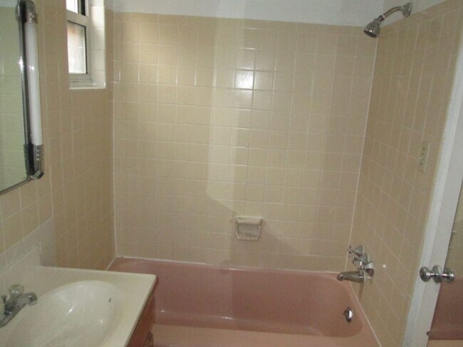 Foto del edificio - 3612 Monte Vista Blvd