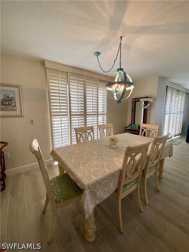 Building Photo - 10851 Gulf Shore Dr