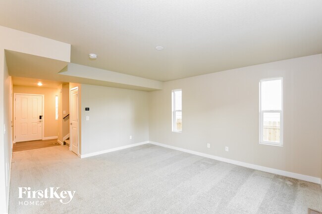 Building Photo - 10741 Luneth Dr