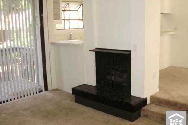 Foto del edificio - 90 Lakepines