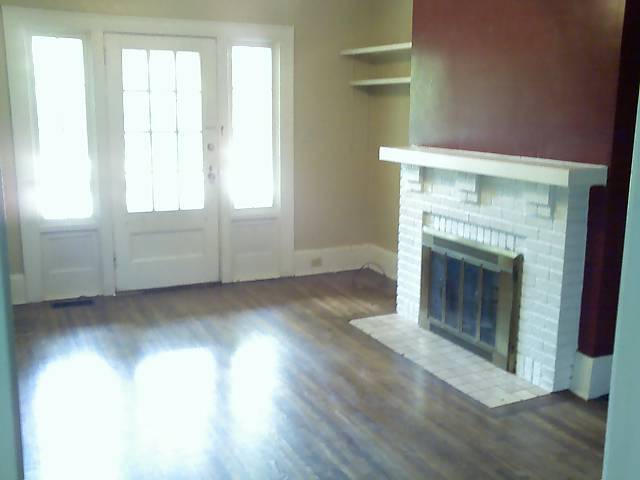 Building Photo - 2233 Ledgewood Ln