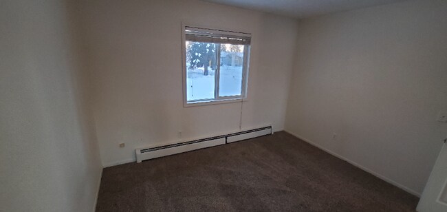 Building Photo - 4502 McPhee Ave